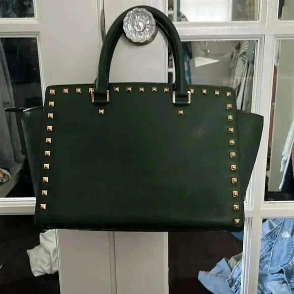 Michael Kors dark green studden bag - Picture 3 of 4